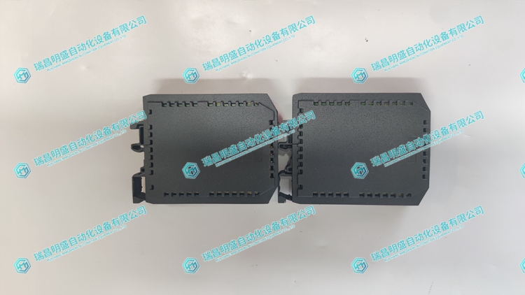 1SVR011718R2500 信号调理器 