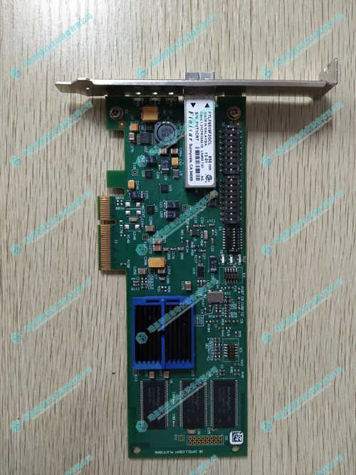 PCIE-5565PIORC-10000 反光存储卡